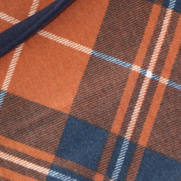 No Boundaries 50/50 Active Shirt with Hood - Picture 4 of 9